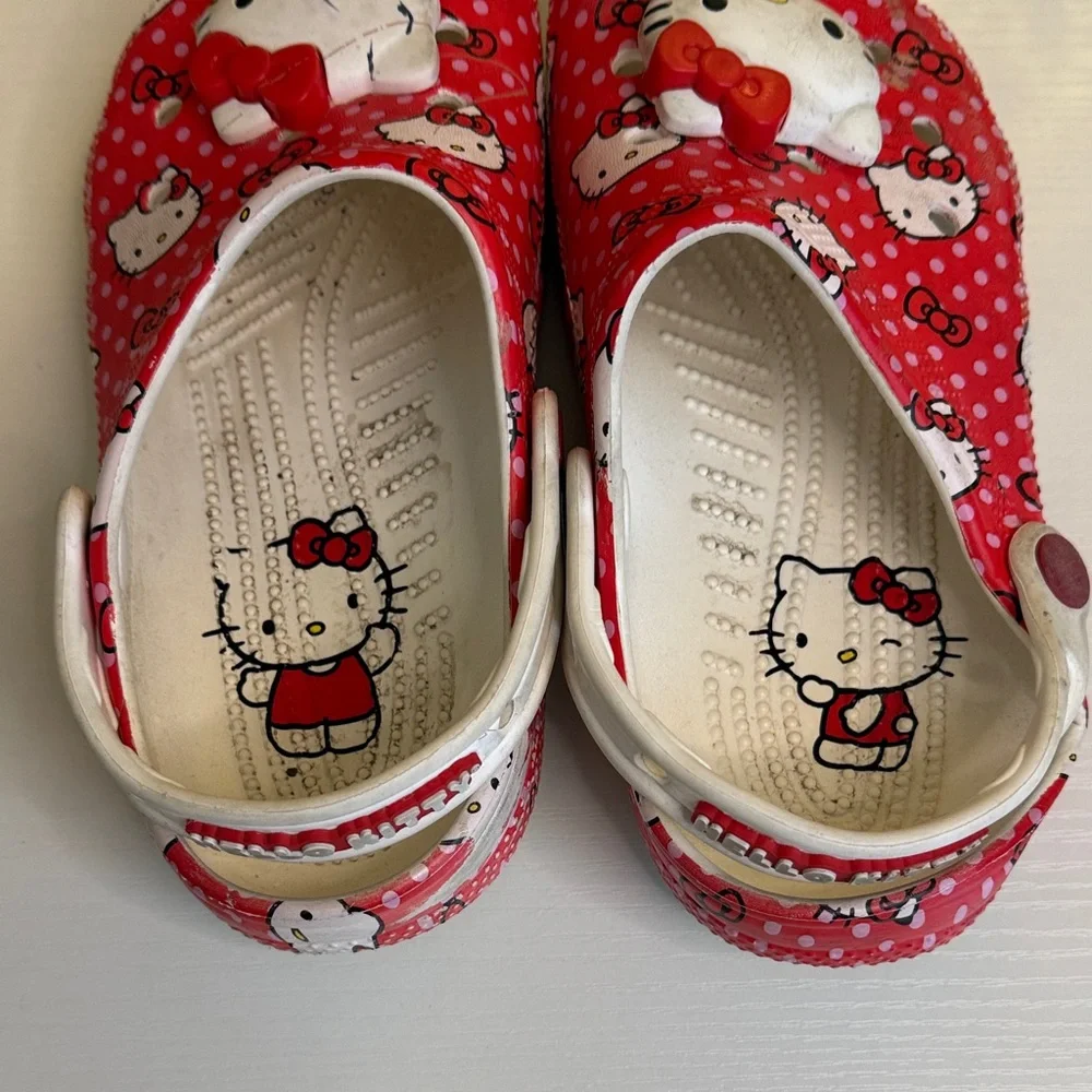 Sanrio Kids Slippers in Red and White